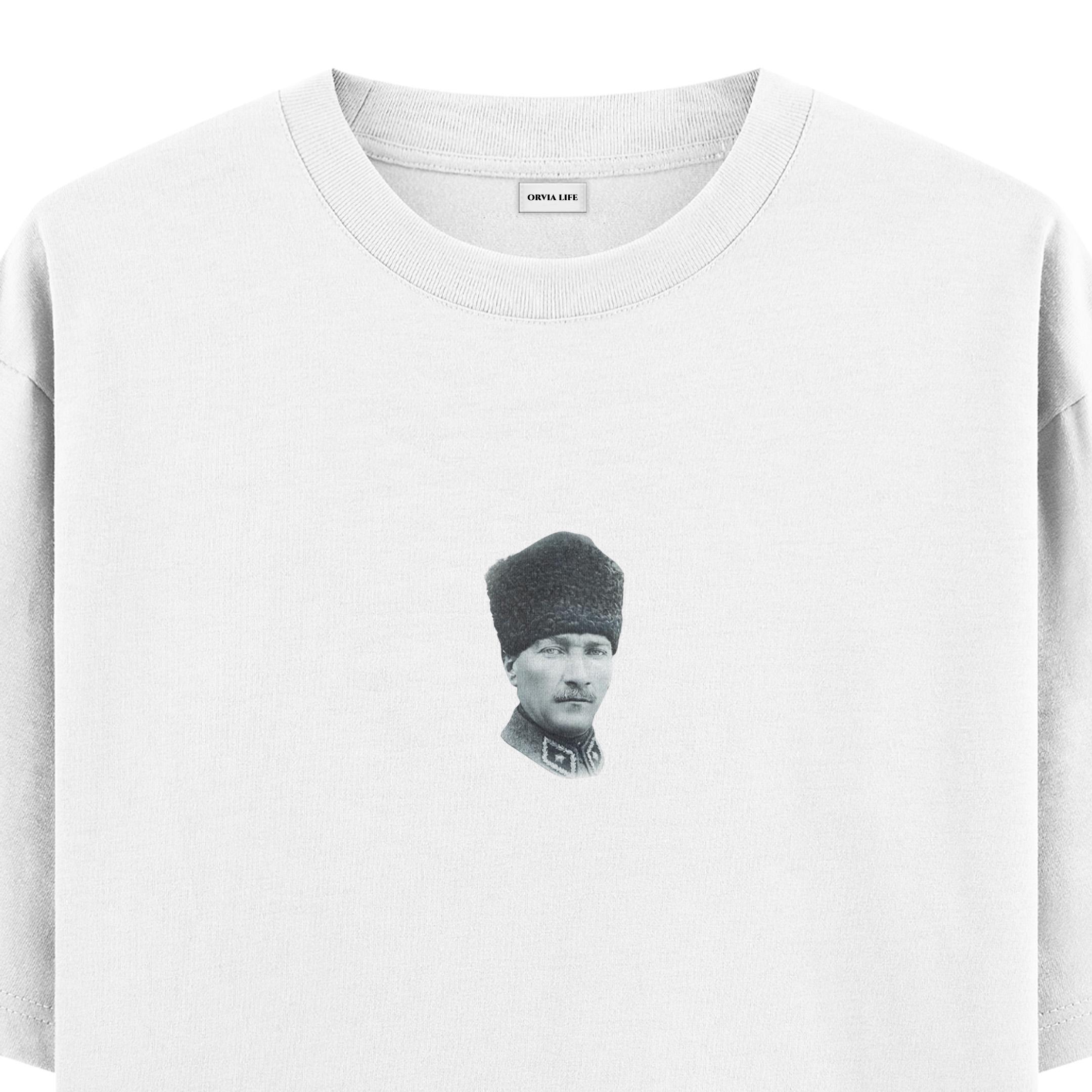 ATATÜRK%20Oversize%20T-shirt