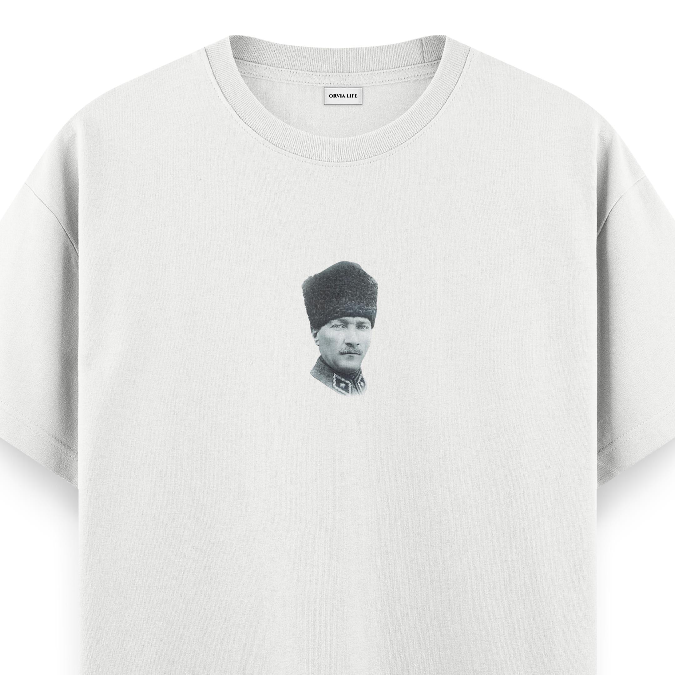 ATATÜRK%20Regular%20T-shirt