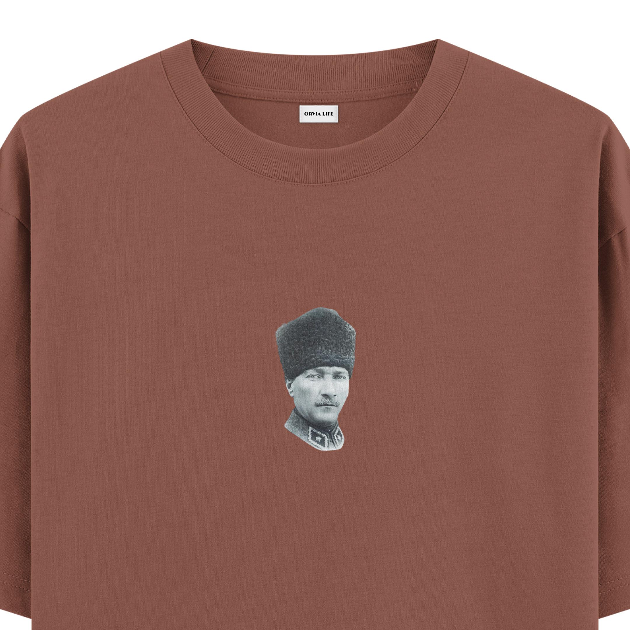 ATATÜRK%20%20-%20Oversize%20T-shirt%20Kahverengi