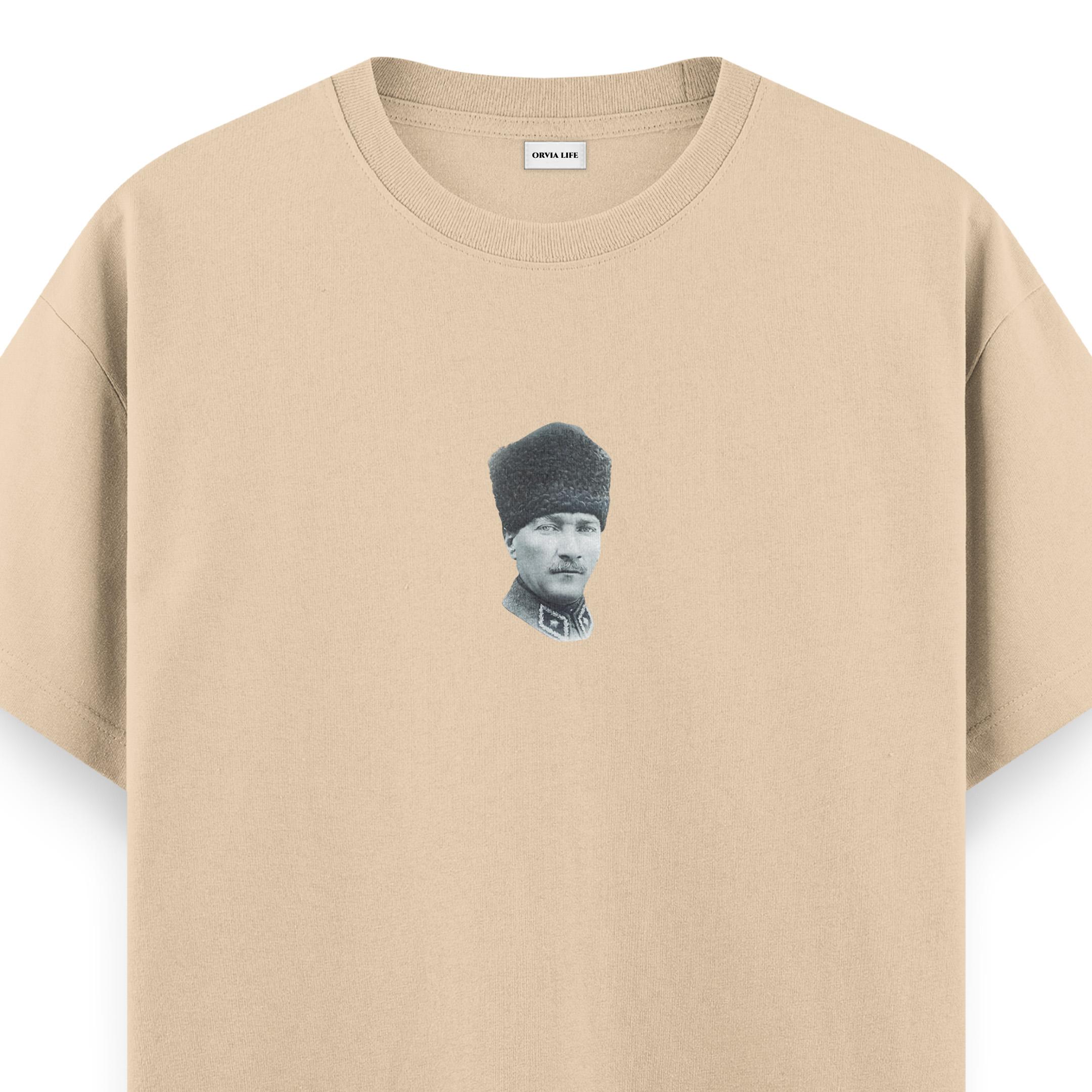 ATATÜRK%20%20-%20Regular%20T-shirt%20Krem