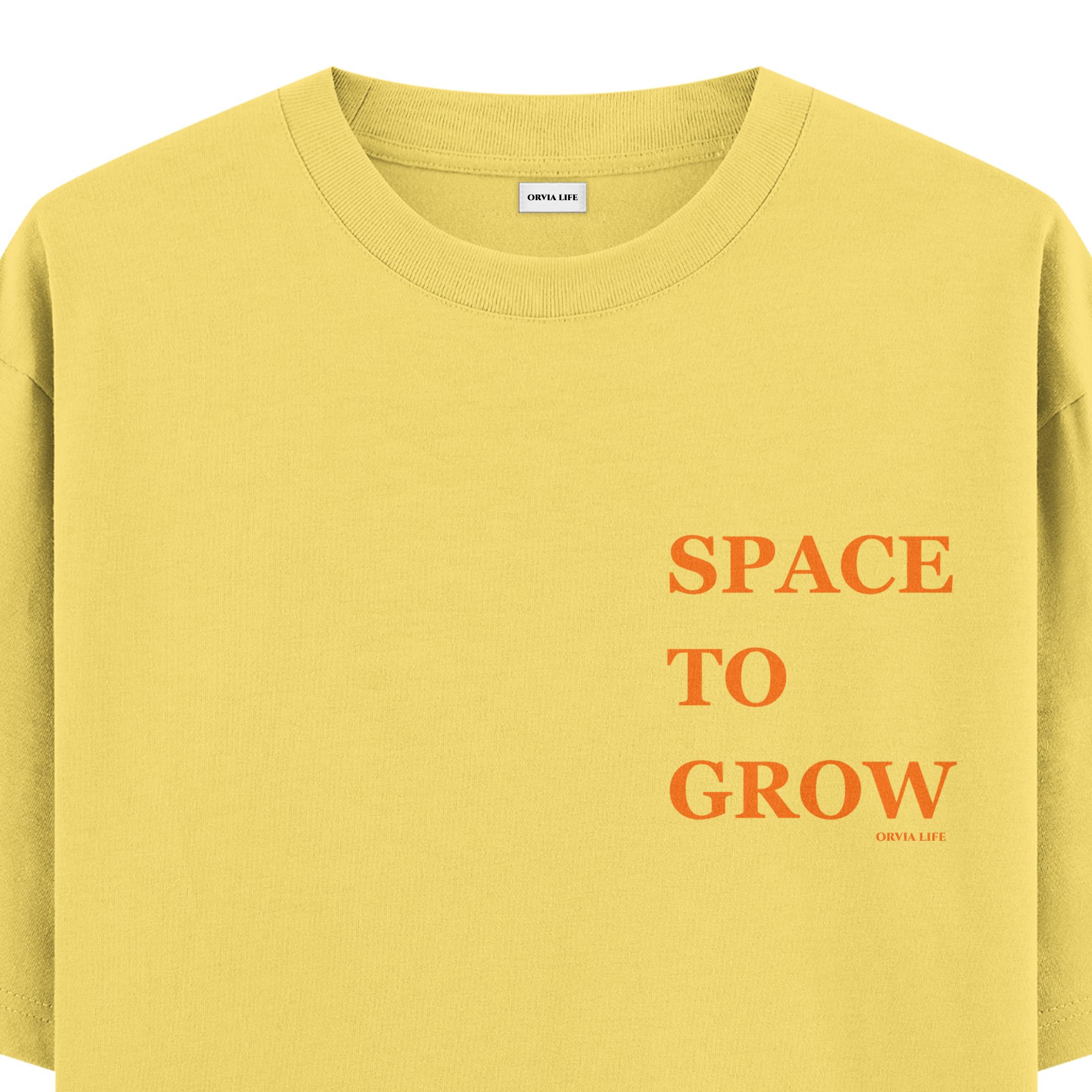 Space%20To%20Grow%20-%20Oversize%20T-shirt%20Sarı