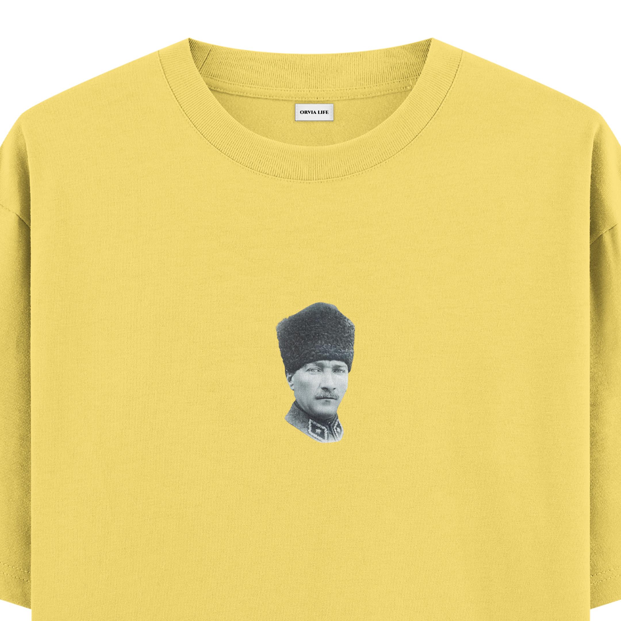 ATATÜRK%20%20-%20Oversize%20T-shirt%20Sarı