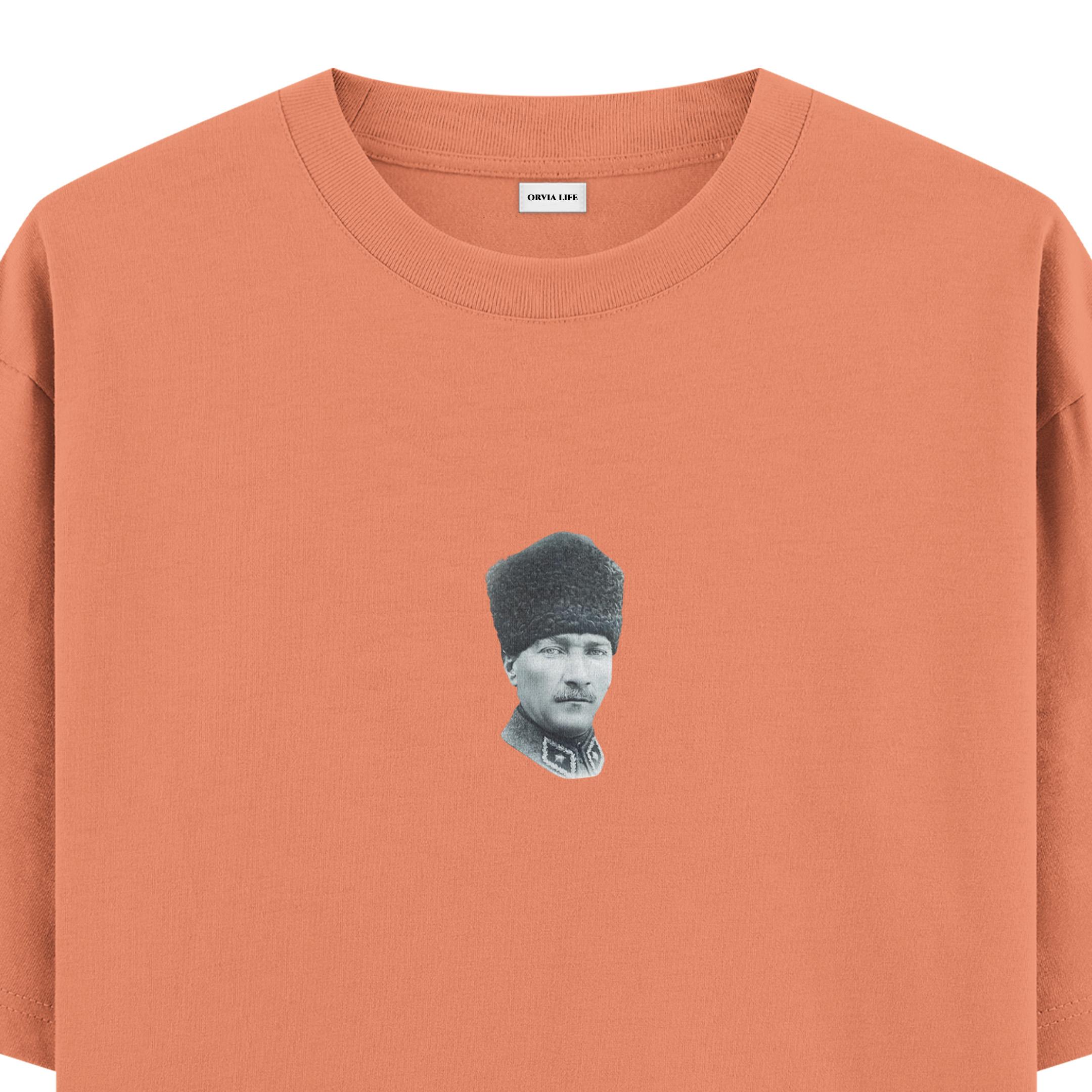 ATATÜRK%20%20-%20Oversize%20T-shirt%20Somon