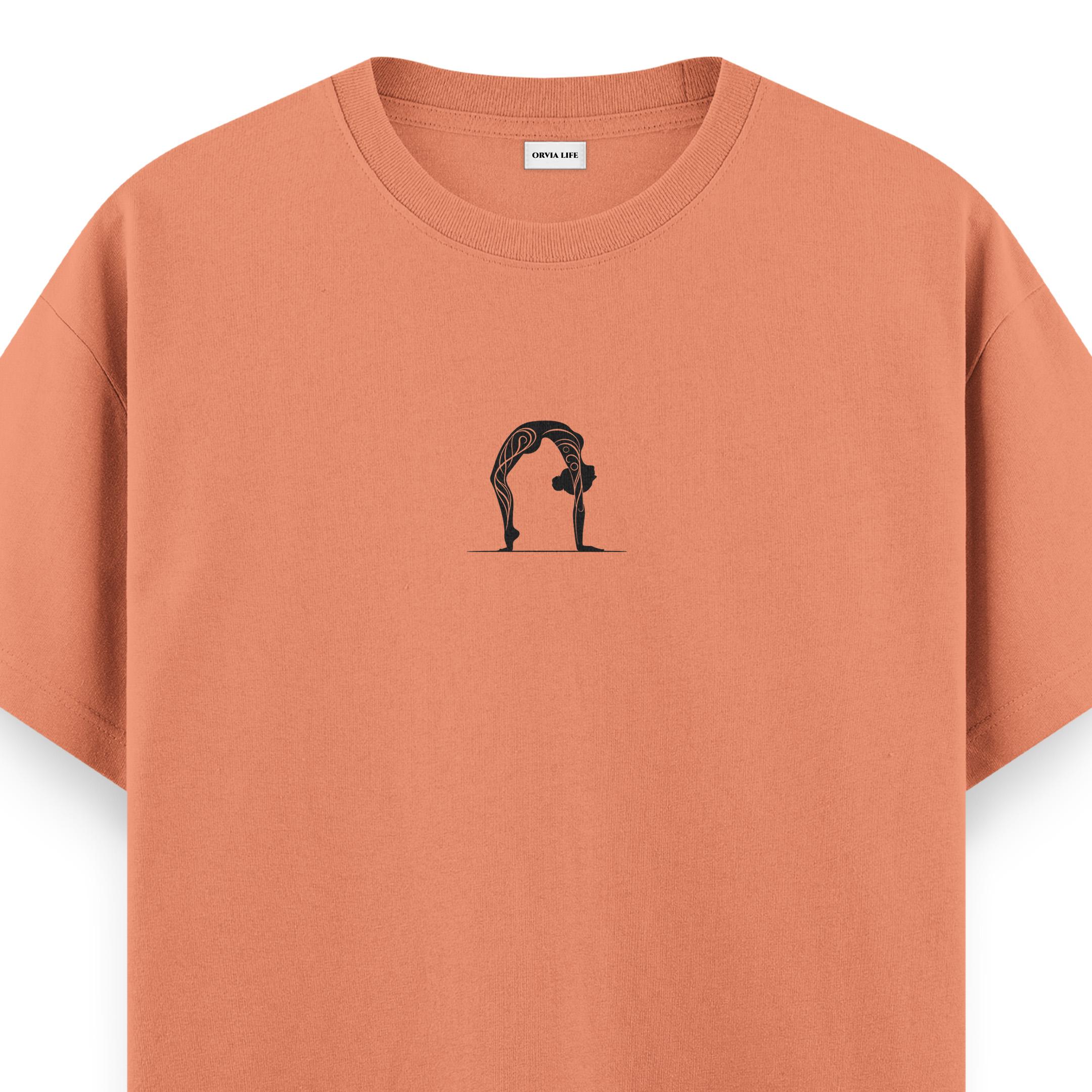 Chakrasana%20-%20Regular%20T-shirt%20Somon